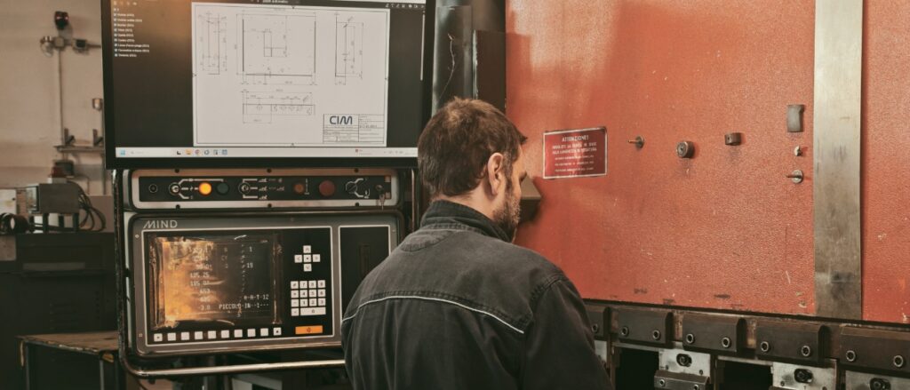 Sostenibilità e operatività CIM Laser riduce l’uso di carta sul lavoro (4)